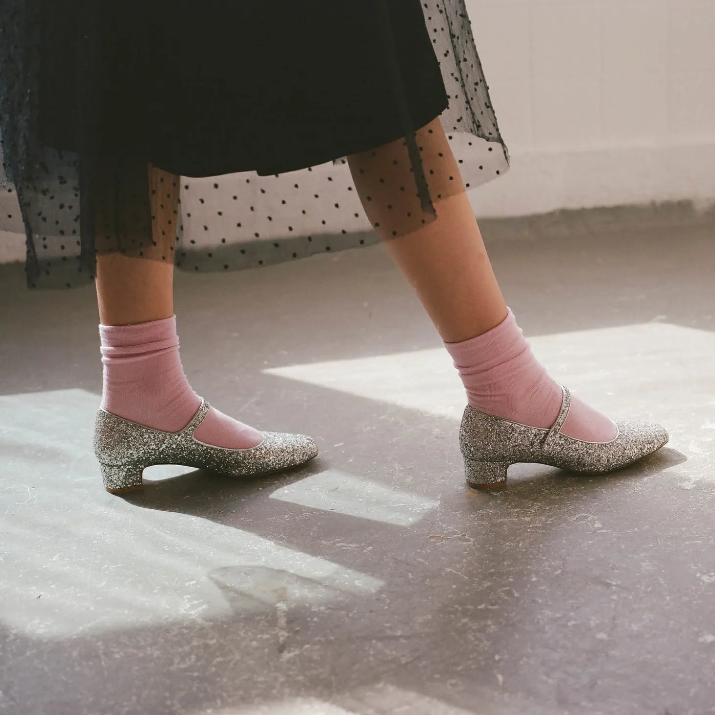 Dora Czółenka Na Niskim Obcasie, Srebrny Brokat