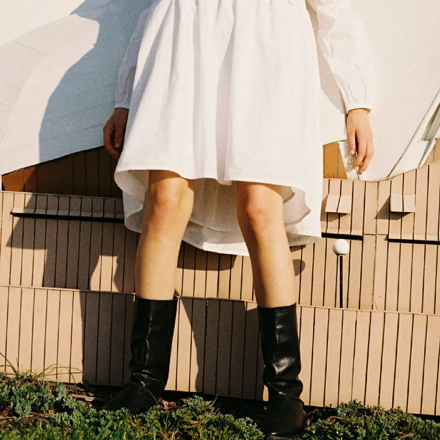 Sasha Botki, Czarny
